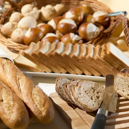 슐로스 라가츠 호텔